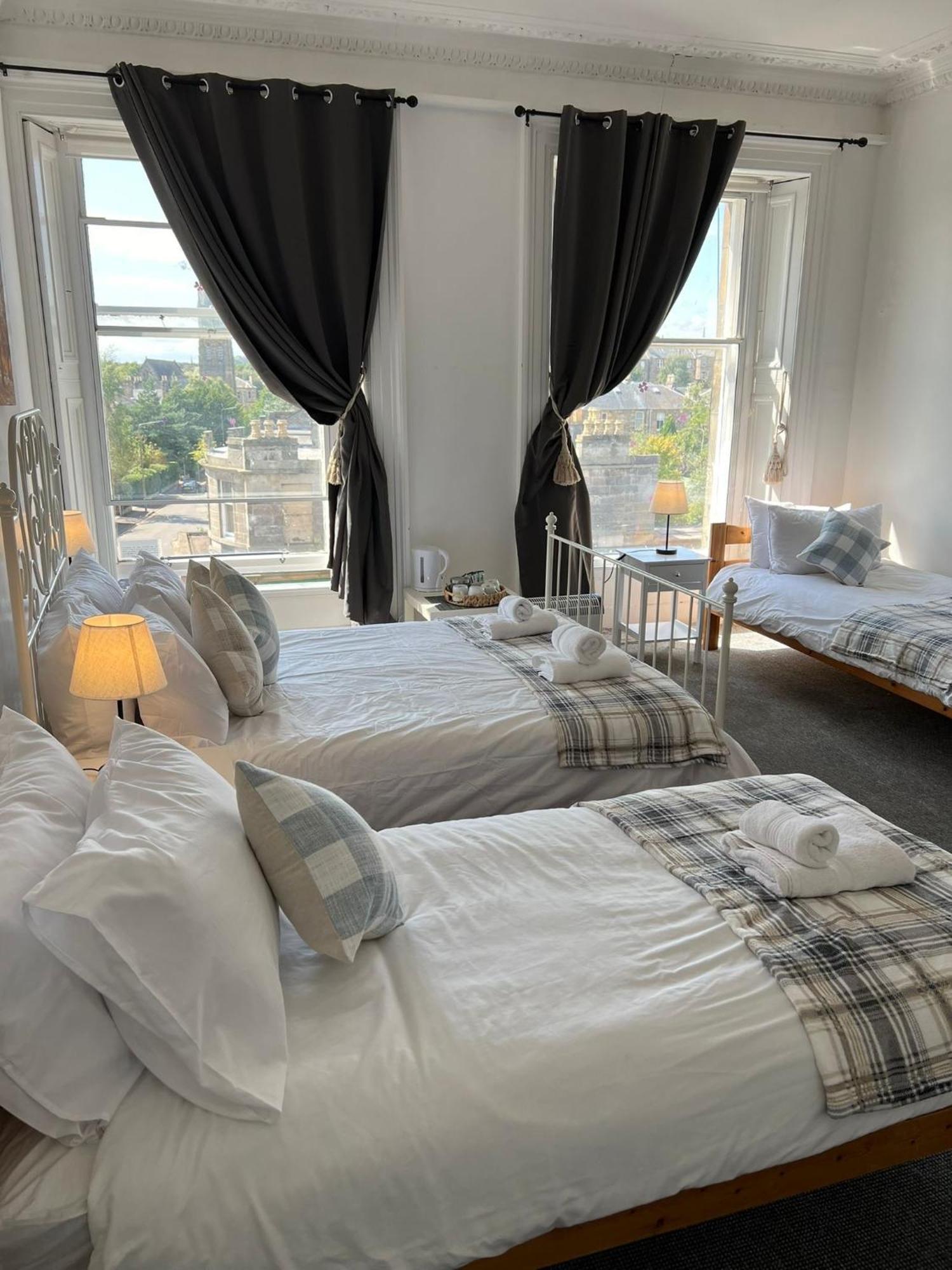 Edinburgh Travel Guest House — Photos 3